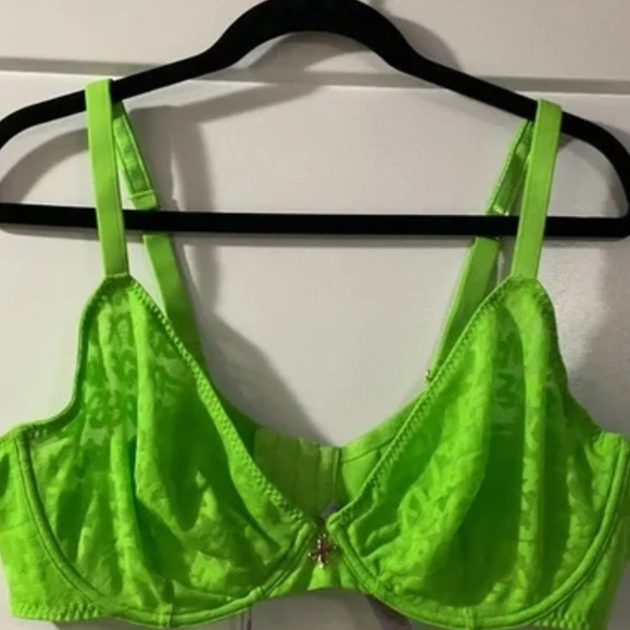 NWT Savage X Fenty Fluff It Up Vibrant Lime Bra - Picture 2 of 3
